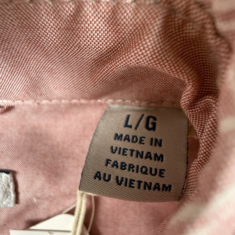 Tommy Bahama Men's Large Pink Feather Skies Cotton Chambray Shirt Spicy Clay - Picture 5 of 6